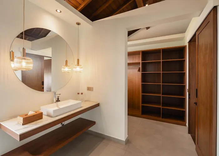 Rocca Bella Loft 3 By Alfred In Bali تْشانغو